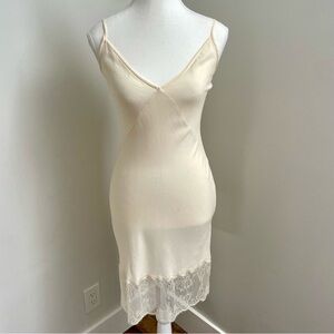 Aritzia Wilfred Cream Babydoll Slip Dress Lace Feminine Coquette Size XS
